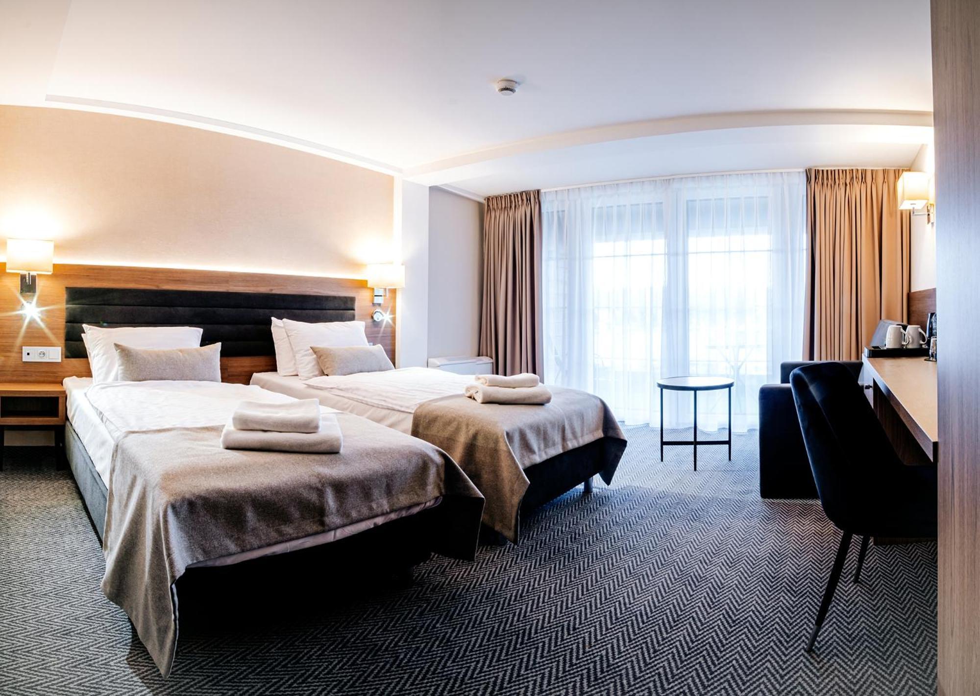 Hotel Piotr Spa&Wellness Богушув-Горце Экстерьер фото